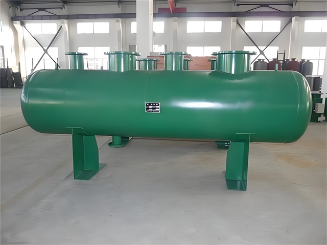 革吉一次集分水器